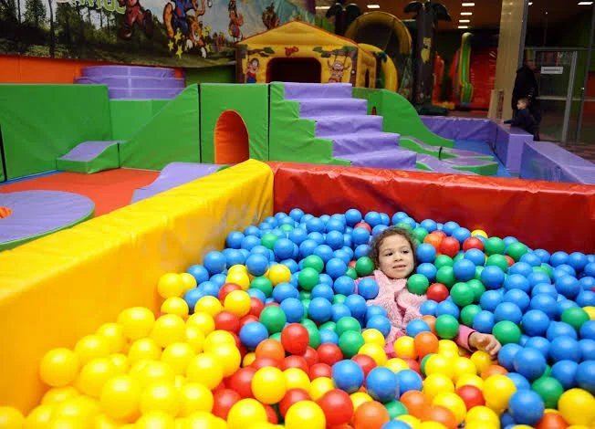 jeux couverts enfants Lyon